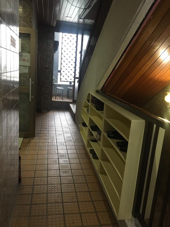 Готель Naha Beach House Екстер'єр фото